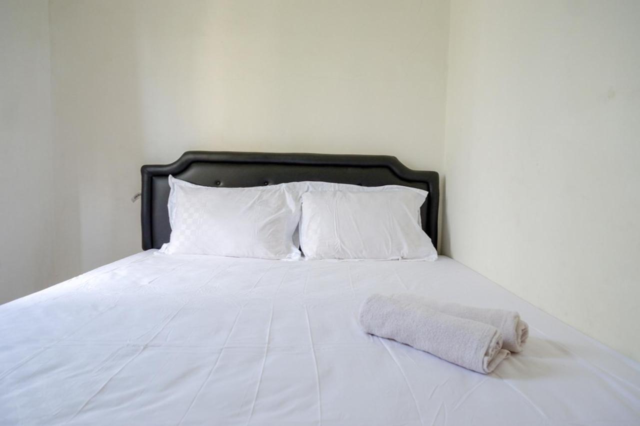 Pandawa Guest House At Ngaliyan Square Mitra Reddoorz Semarang Zewnętrze zdjęcie